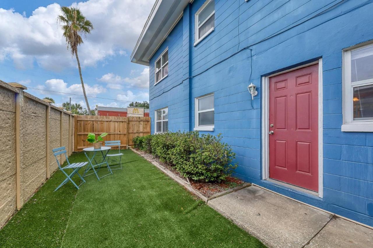 New Huge Garden 1br