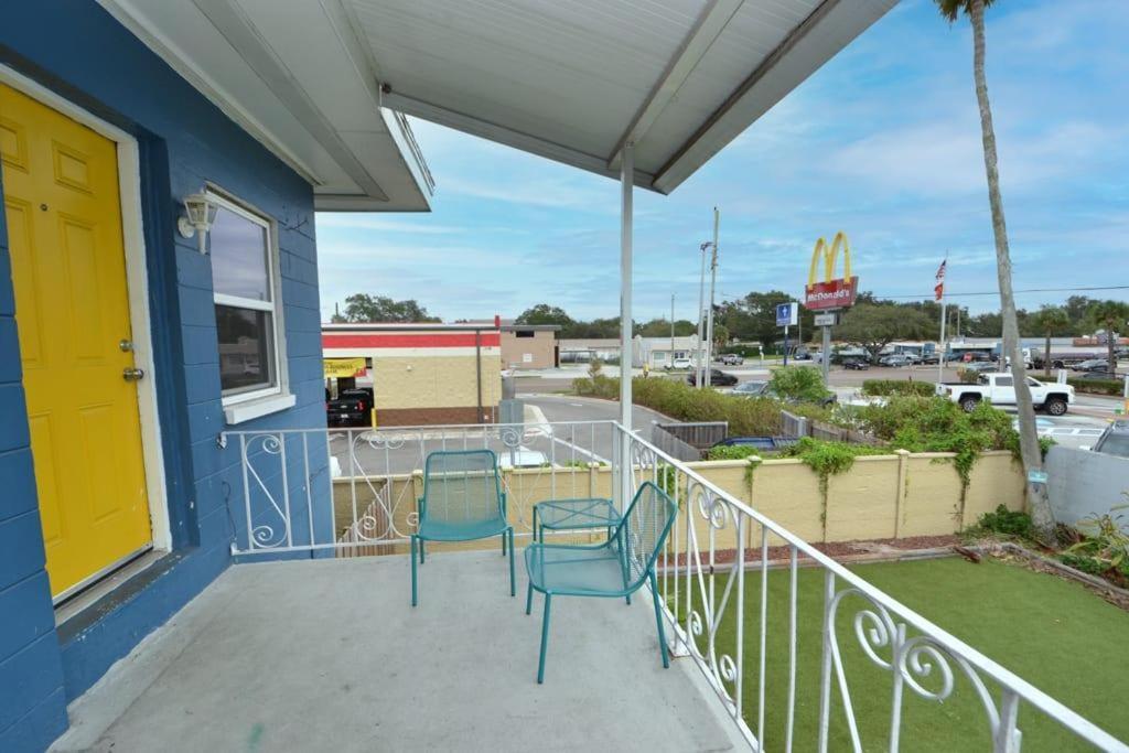 Apartment New Huge Garden 1br Tampa