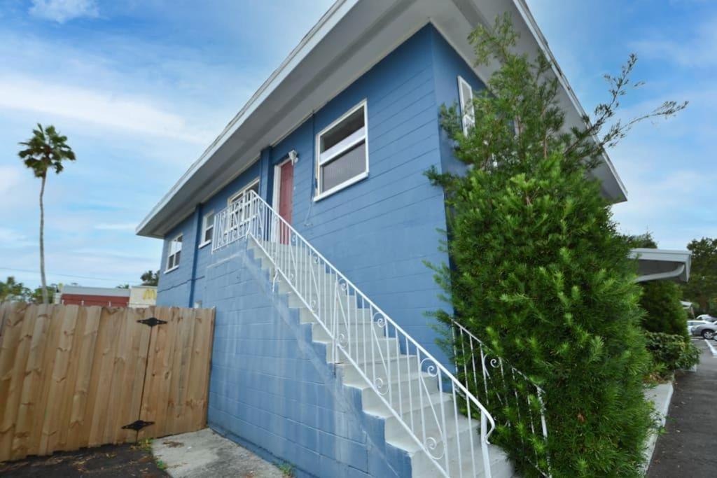 Apartment New Huge Garden 1br